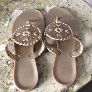 Girl’s Jack Rodger sandals in bronze size 4